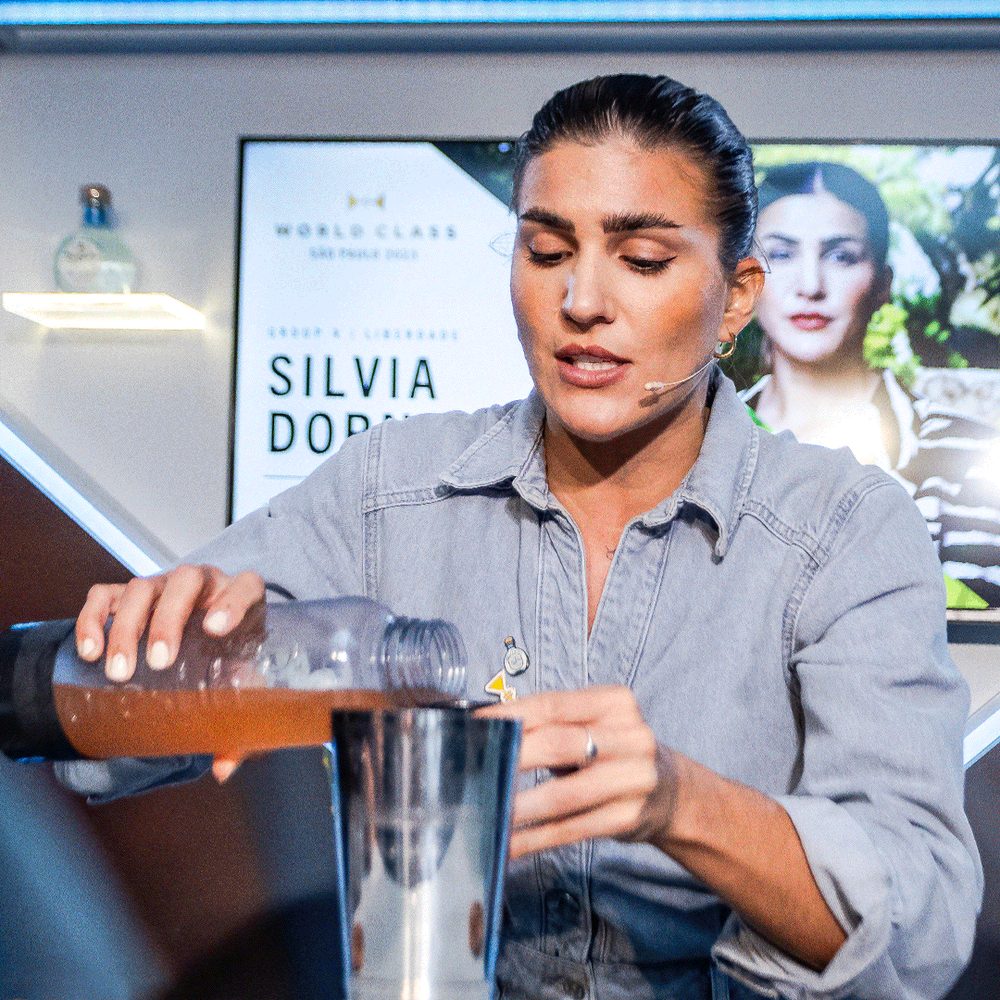 A World Class competitor preparing a carbonated cocktail with Preshh (12 of 15)