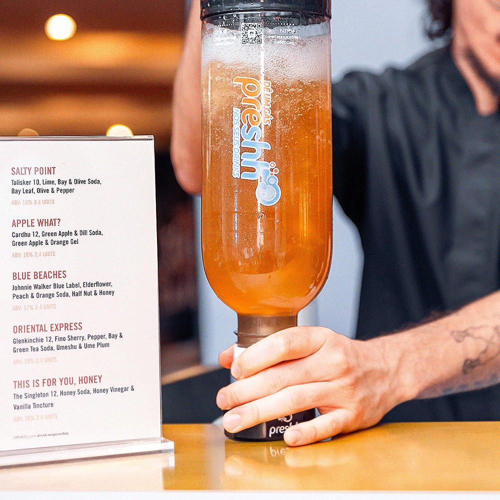 A World Class competitor preparing a carbonated cocktail with Preshh (15 of 15)